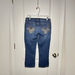 Nine West Womens Size 4/27 Jeans Date Night Fit Embroidered Pocket Crop Jeans